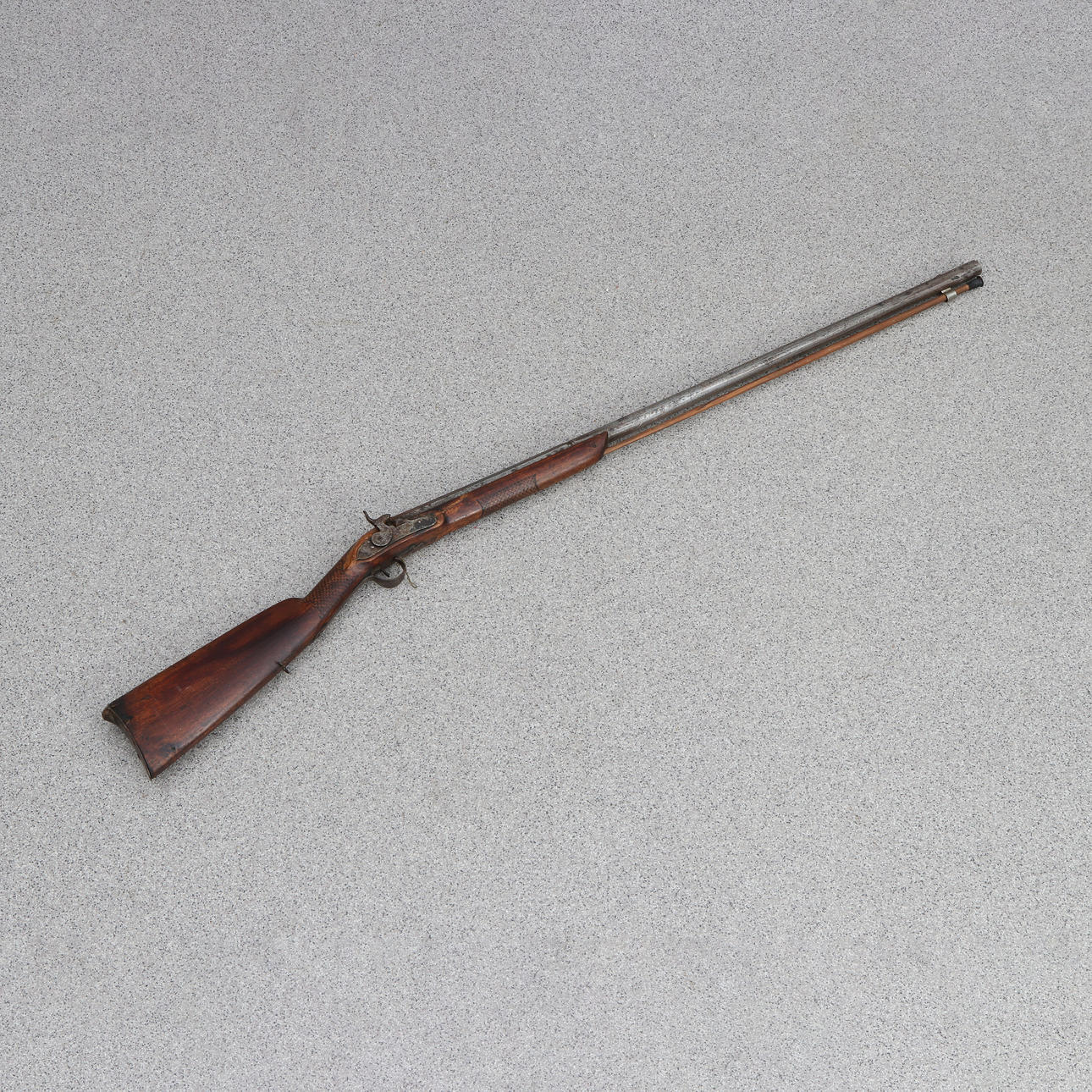 PERCUSSION LOCK RIFLE. Muzzle-loaded hunting rifle, 17th/19th century ...