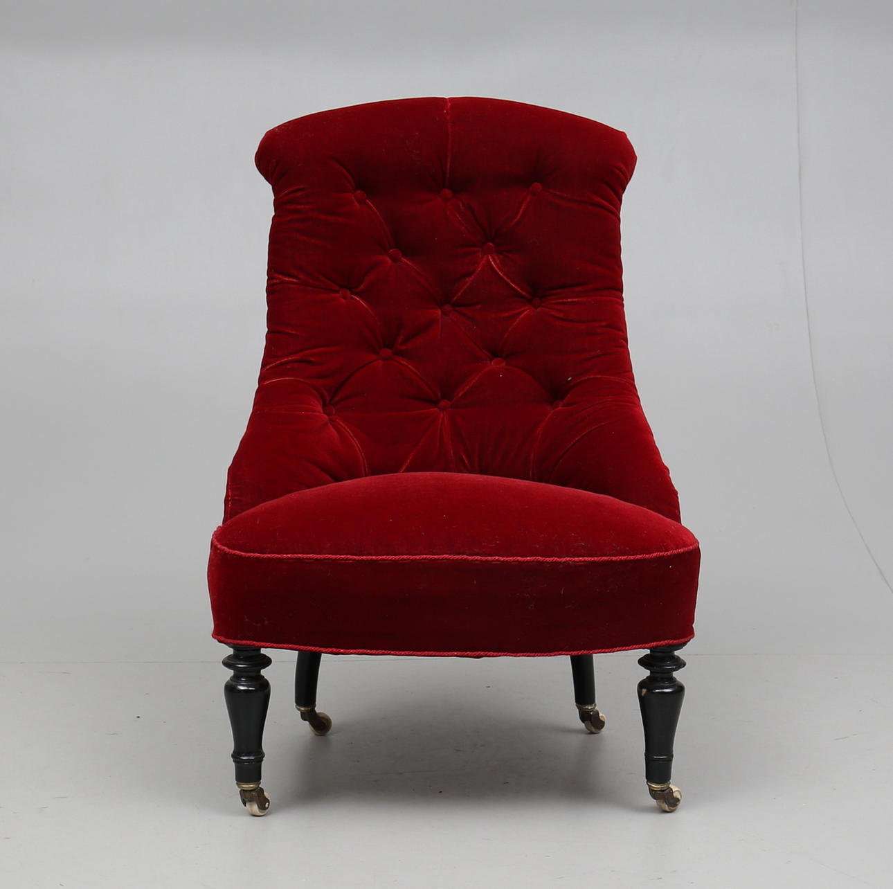 FÅTÖLJ, omkring år 1900.