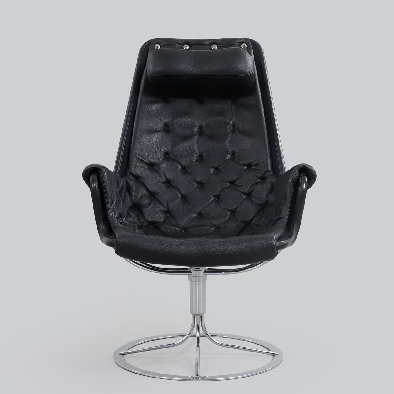 BRUNO MATHSSON. Fåtölj, "Jetson", Dux.