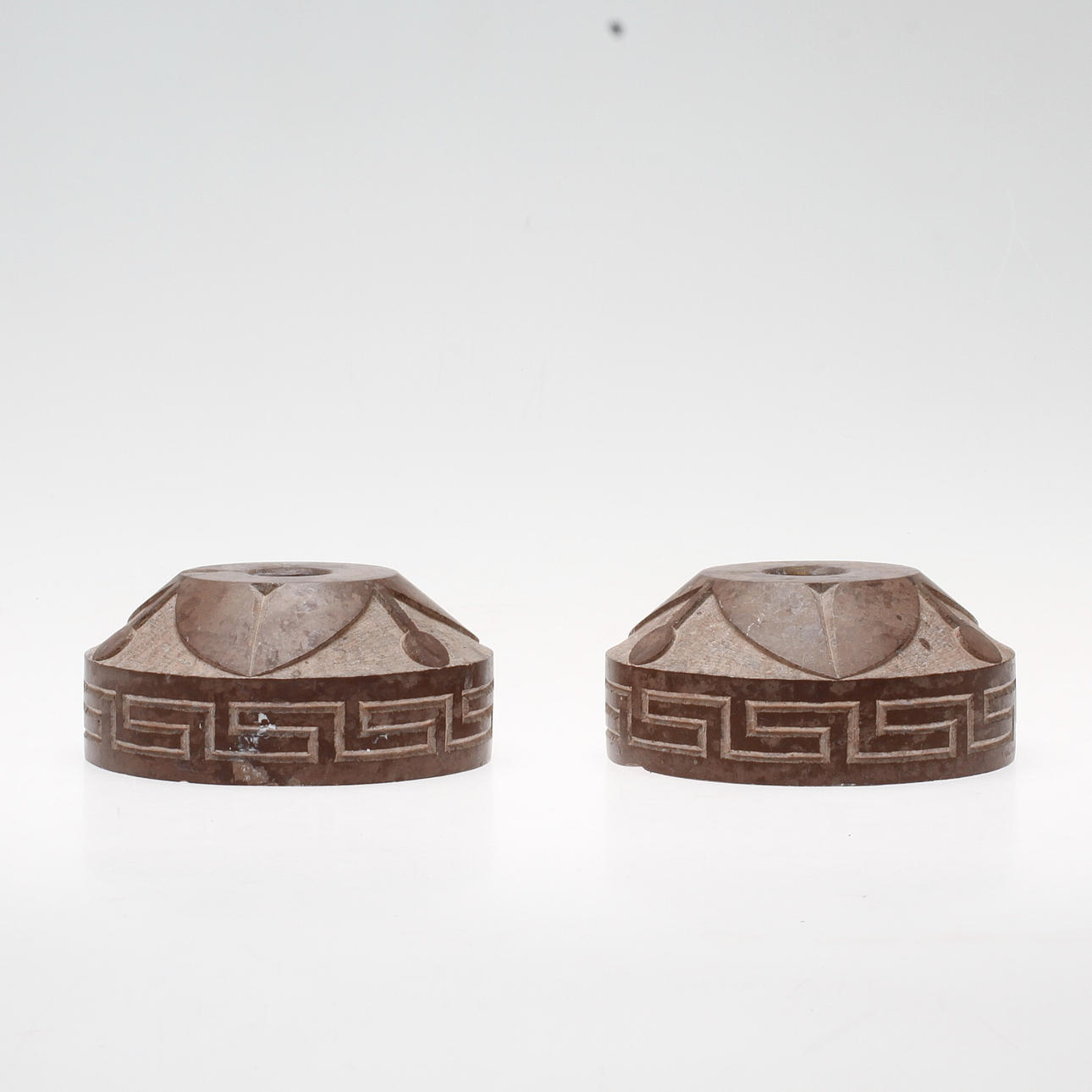 LJUSSTAKAR, ett par. sten, Art Deco, 1930-tal.