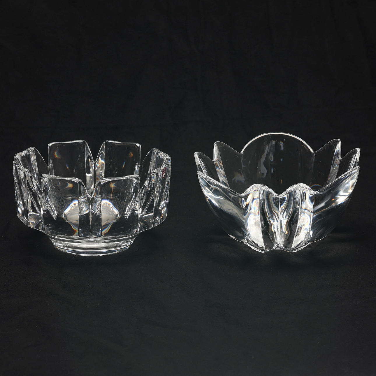 LARS HELLSTEN. Glasskålar, 2 st, "Corona" och "Dala", Orrefors.