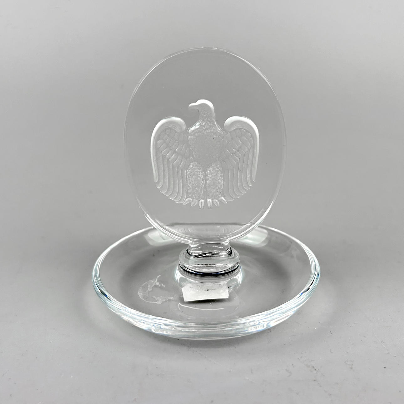 LALIQUE PIN TRAY.