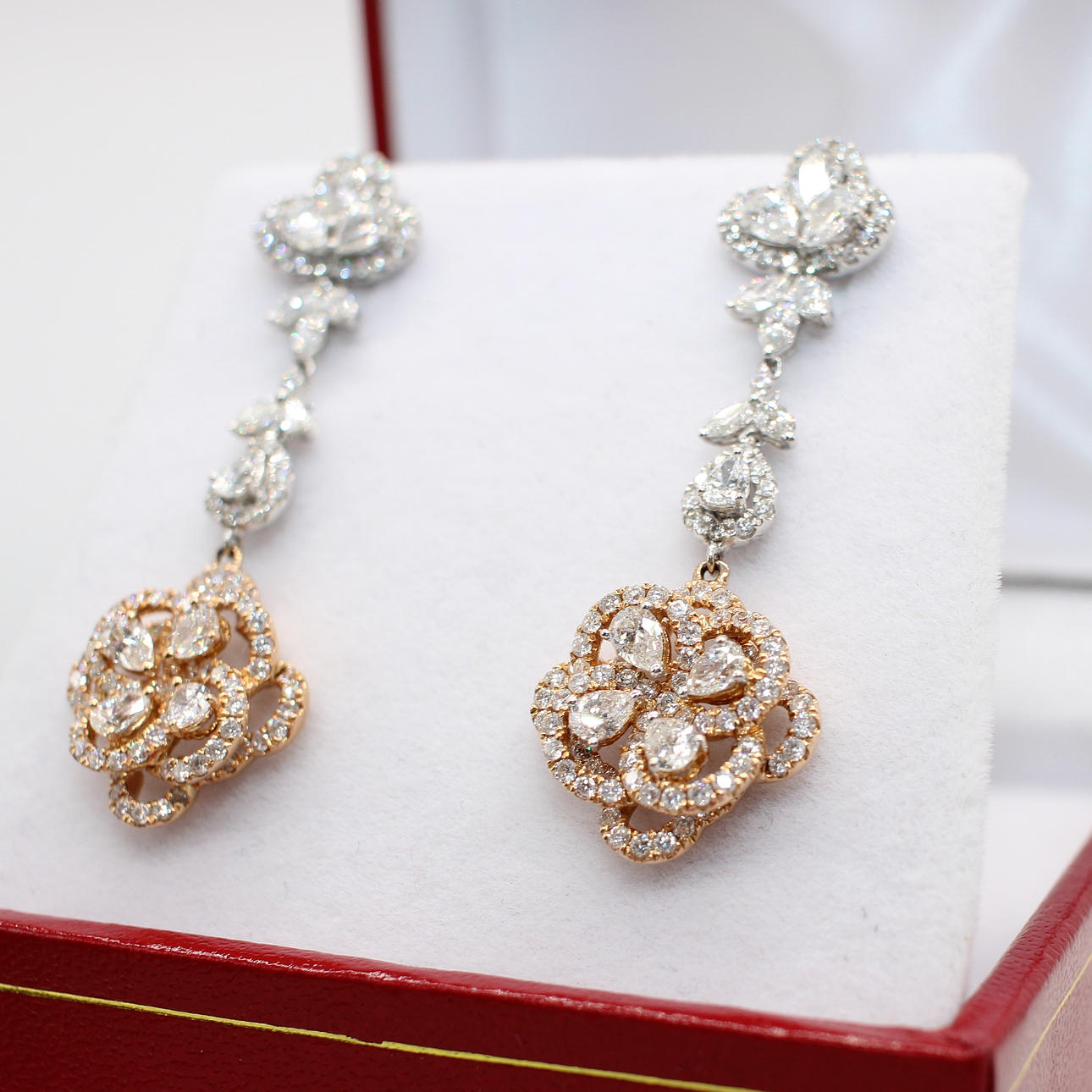 2.96CT DIAMOND DROP EARRINGS CERTIFIED.