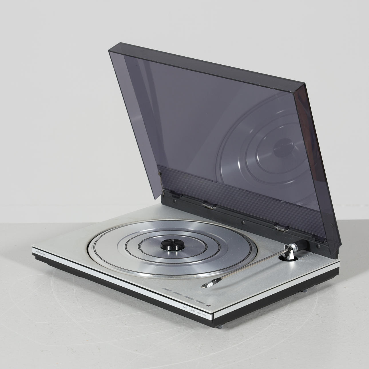 A “Beogram 2000" turntable, Bang & Olufsen.
