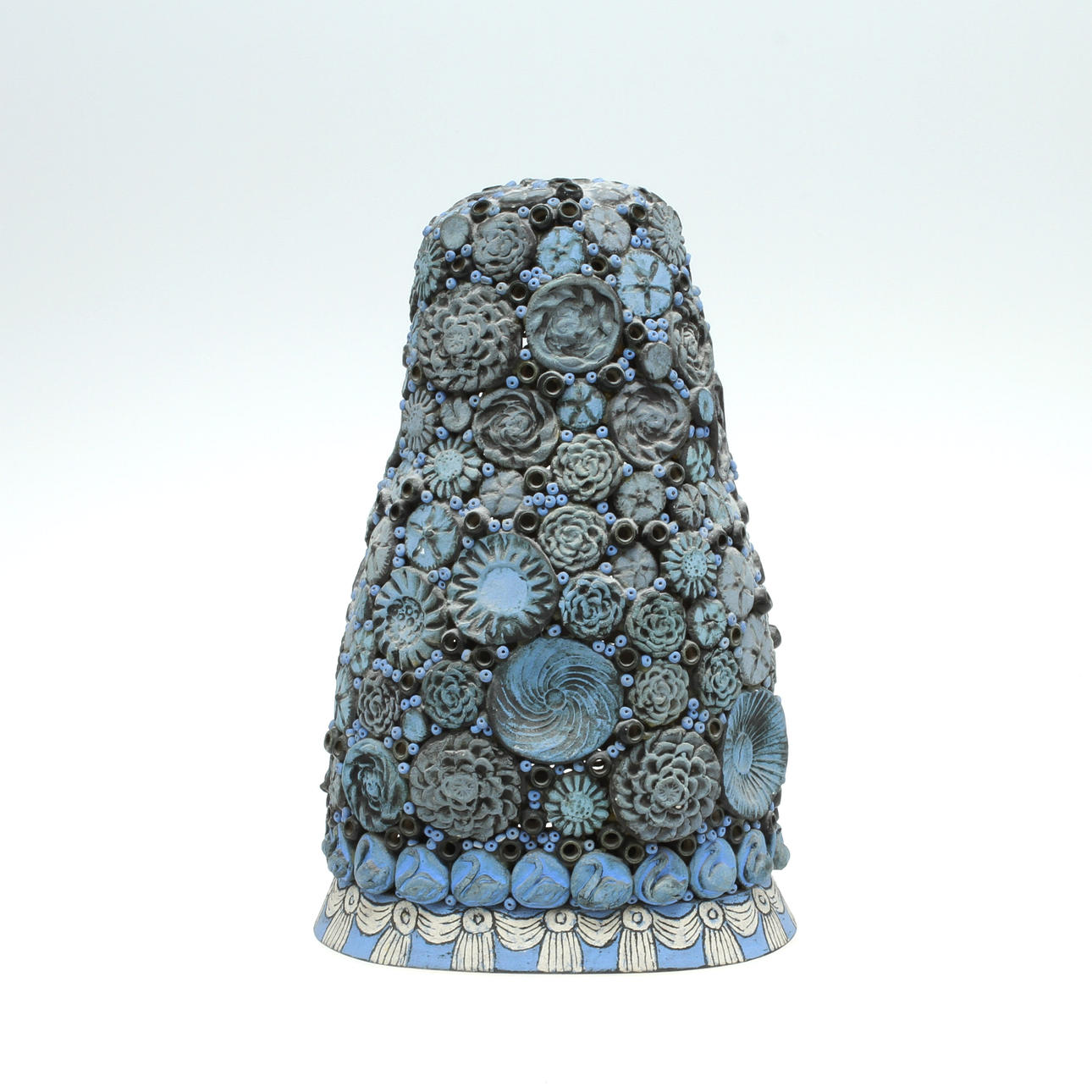 BIRGER KAIPIAINEN. Skulptur, stengods, Arabia, signerad.