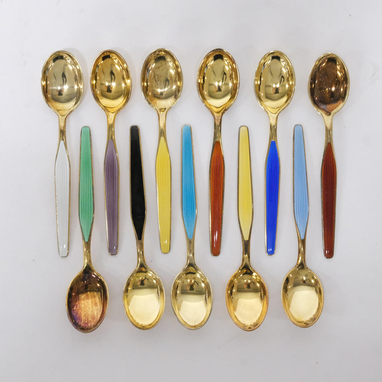 SKEDAR, EMALJ, SILVER, 11 DELAR.