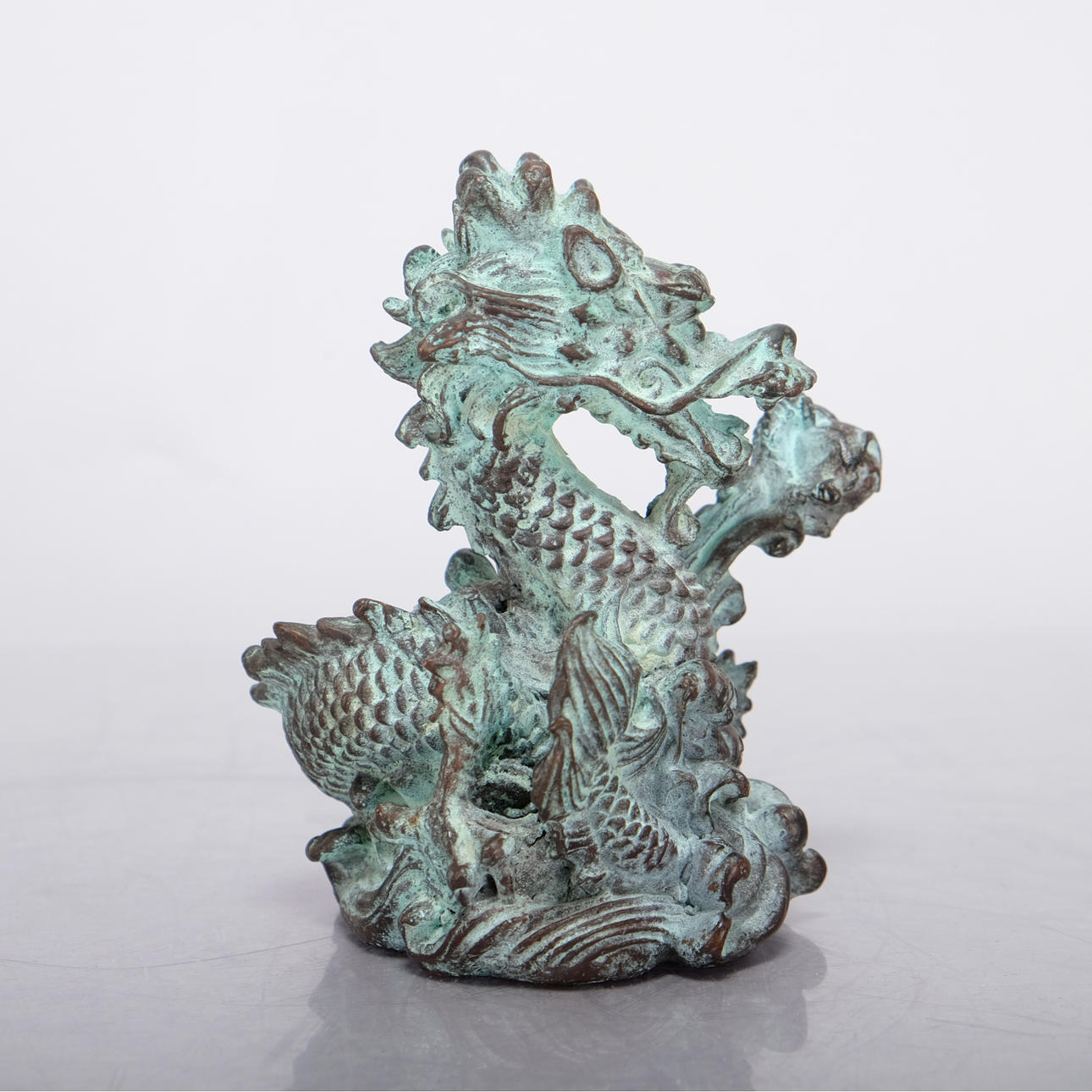 Sculpture, Dragon, Bronze.