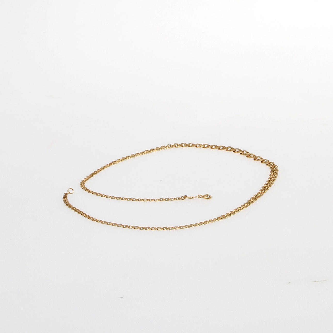 HALSLÄNK, bismarck, 18K rödguld. Vikt 10,4 g.