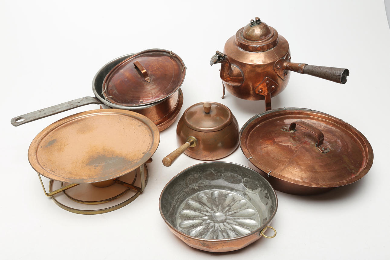 COPPER OBJECTS, 8 pcs.