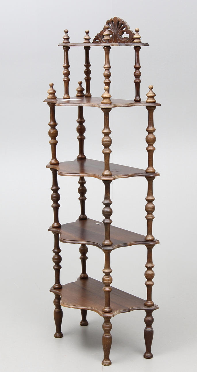 ATENIENN, nyrenässansstil, sent 1900-tal.