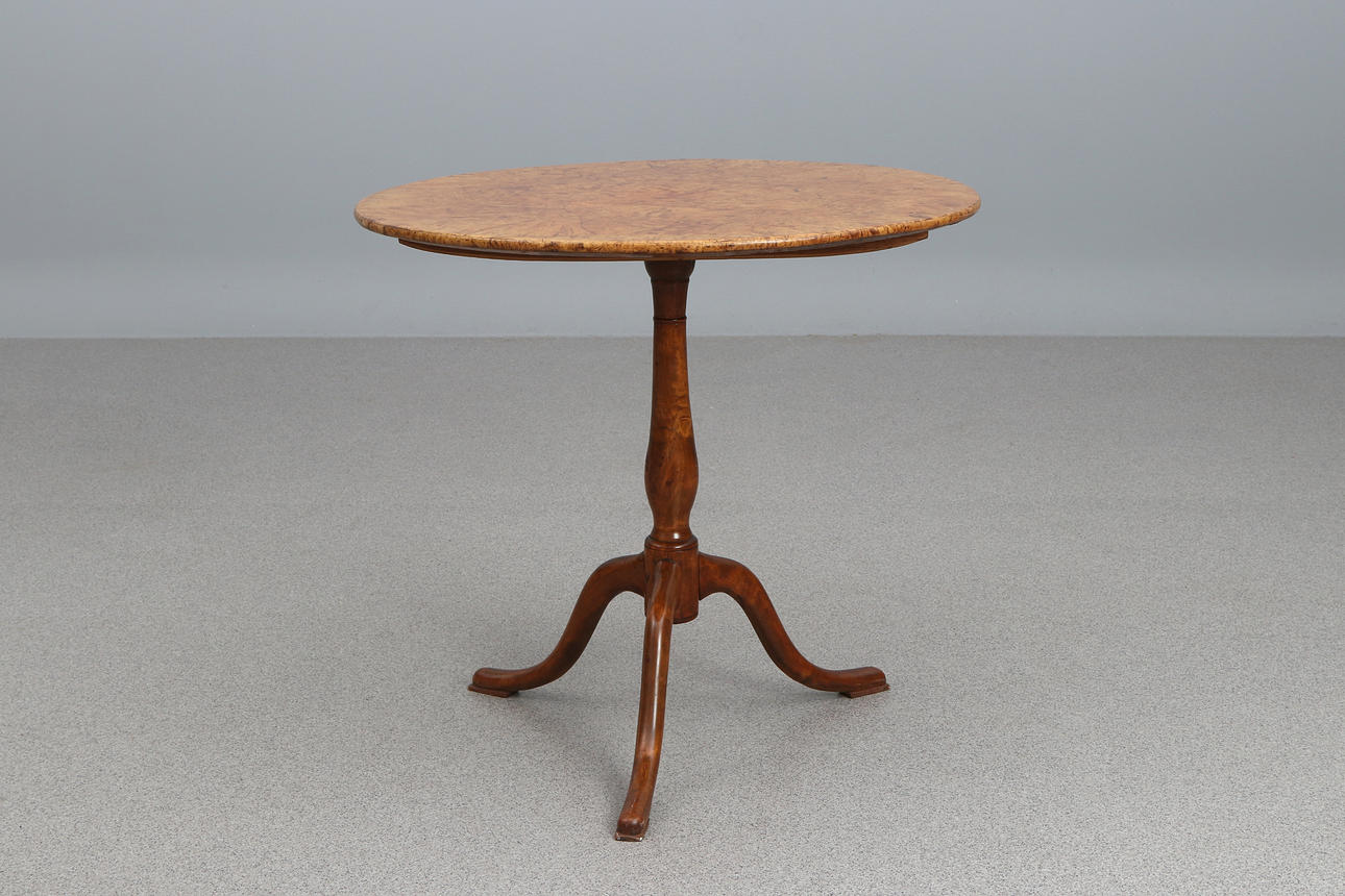 FOLDING TABLE. Birch and alrot. 19th century. Furniture - Tables ...