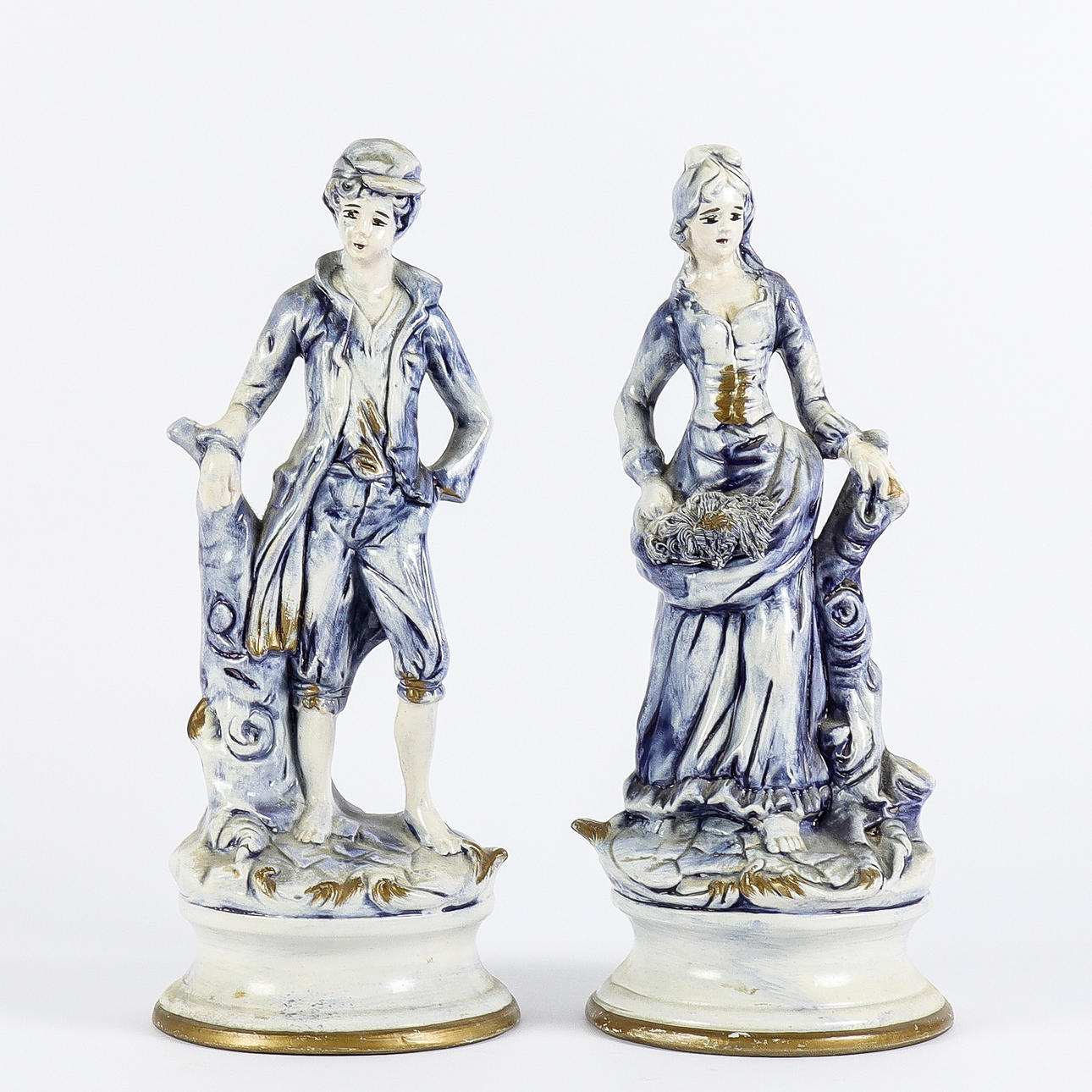FIGURINES 2 pieces, porcelain.