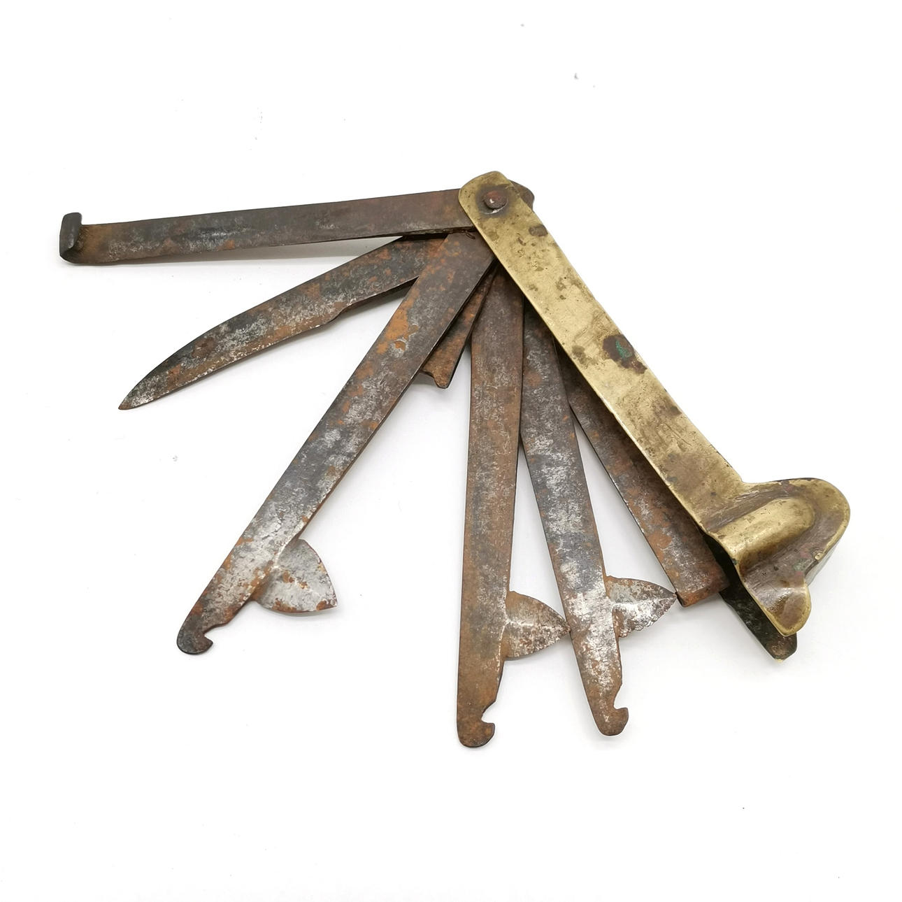 ANTIQUE SURGICAL / VETERINARIAN MULTI TOOL.