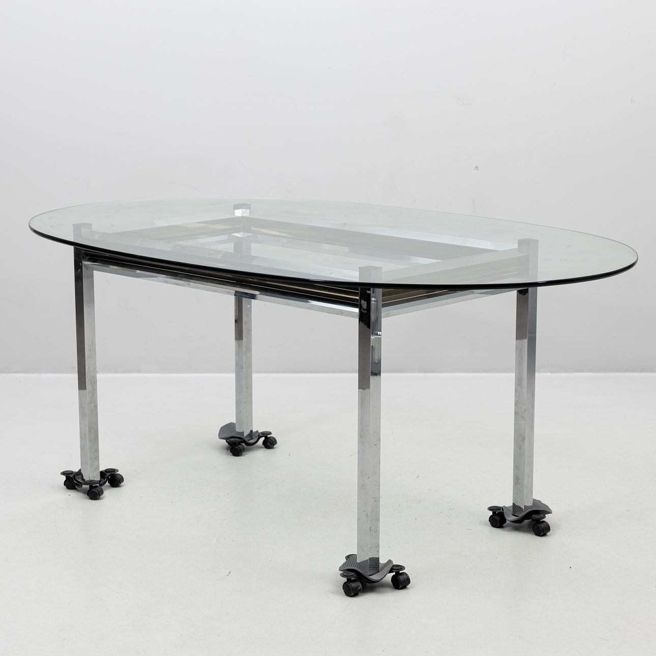 MATBORD, metall, glas, 1900-/2000-tal.