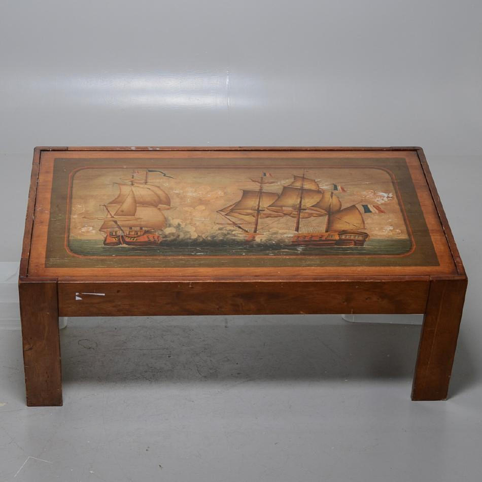 BORD, målad dekor av fartyg.