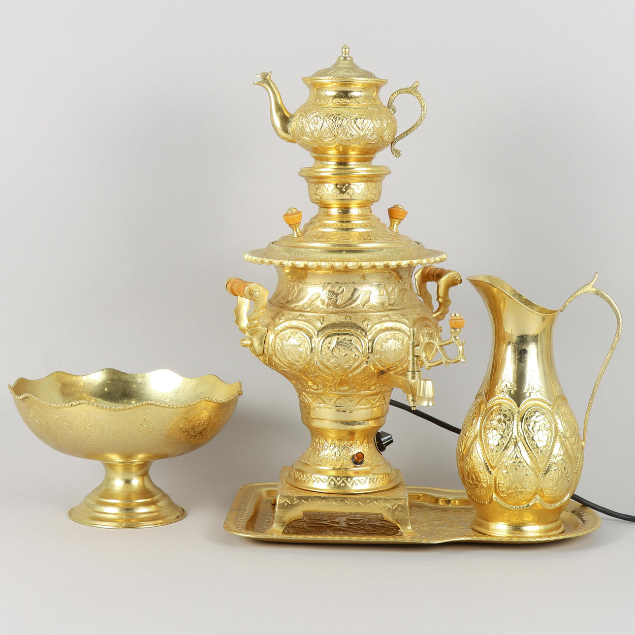 SERVIS guldfärgad metall, 5 delar.