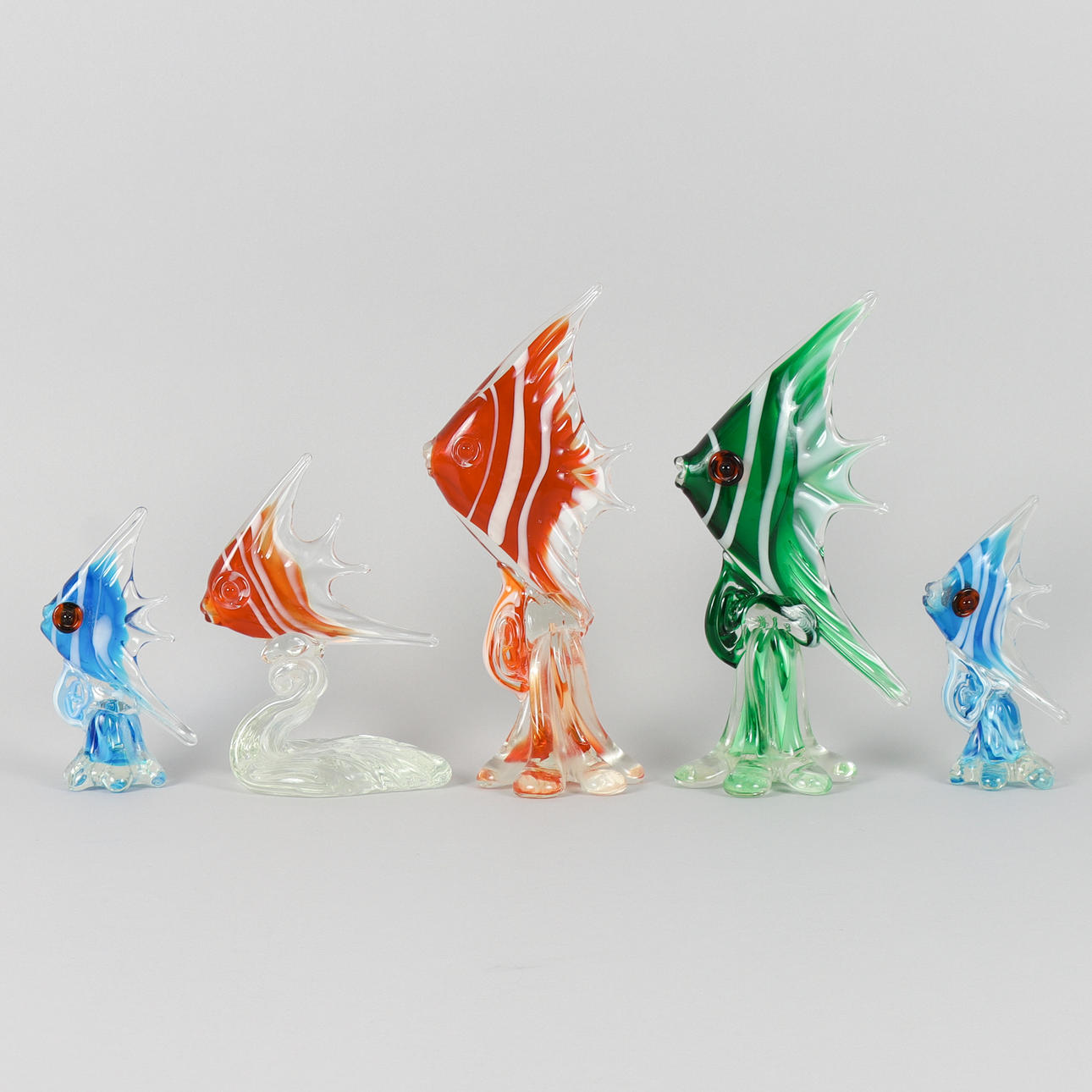 FISH 5 pieces, art glass.