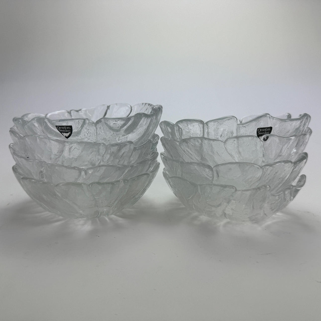 LARS HELLSTEN. Bärskålar, 8 st, glas, "Eden", Orrefors.