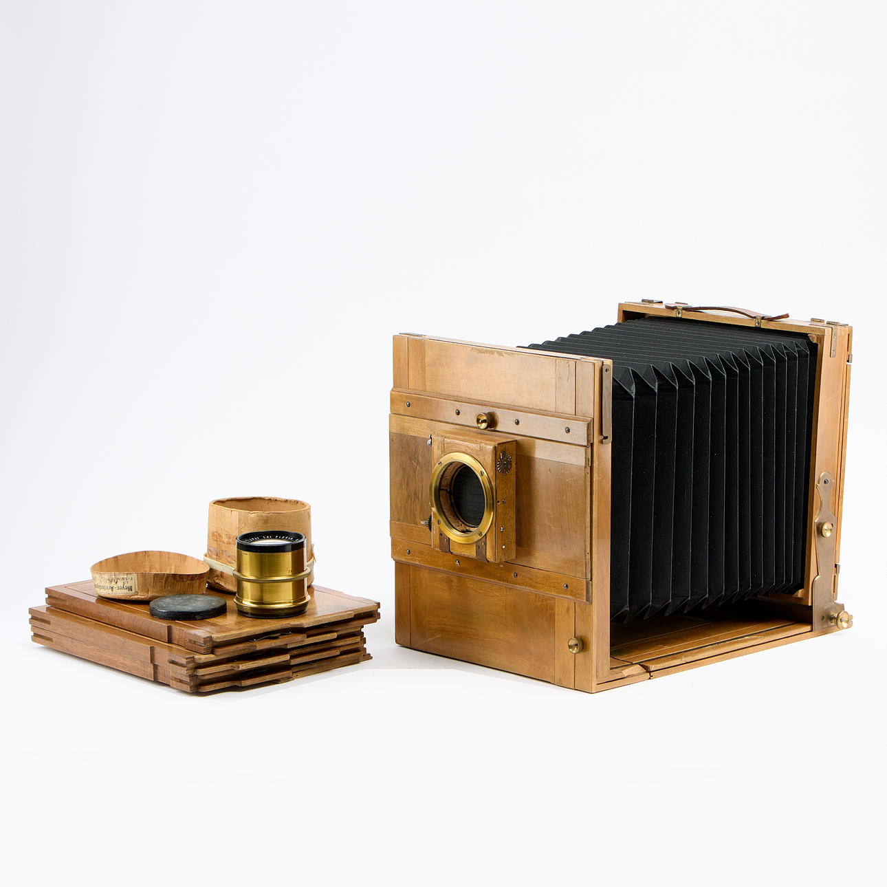 LARGE FORMAT CAMERA Hugo Meyer Co Görlitz Germany early 20th century.