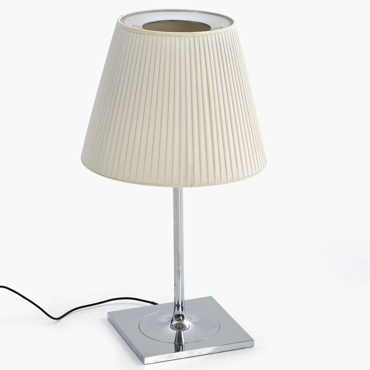 PHILIPPE STARCK. table lamp, model “KTribe Table”, aluminum, textile shade, 2000s.