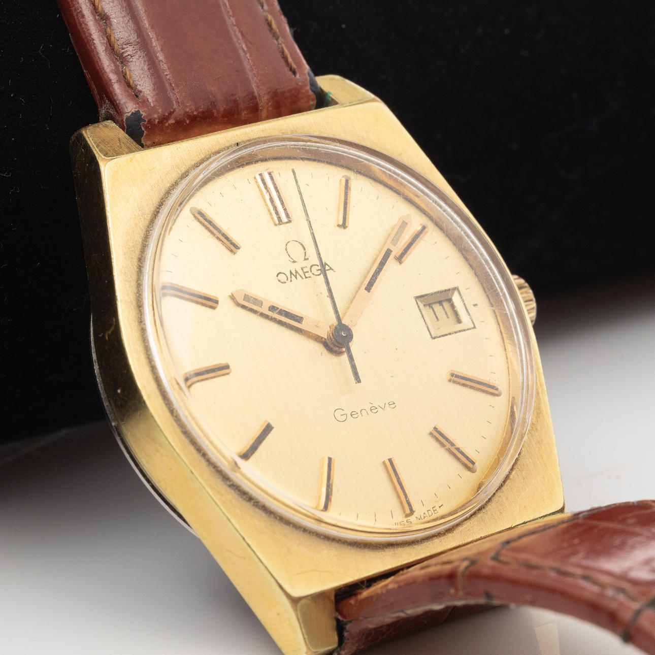 WRISTWATCH, Omega Geneve, Manual.