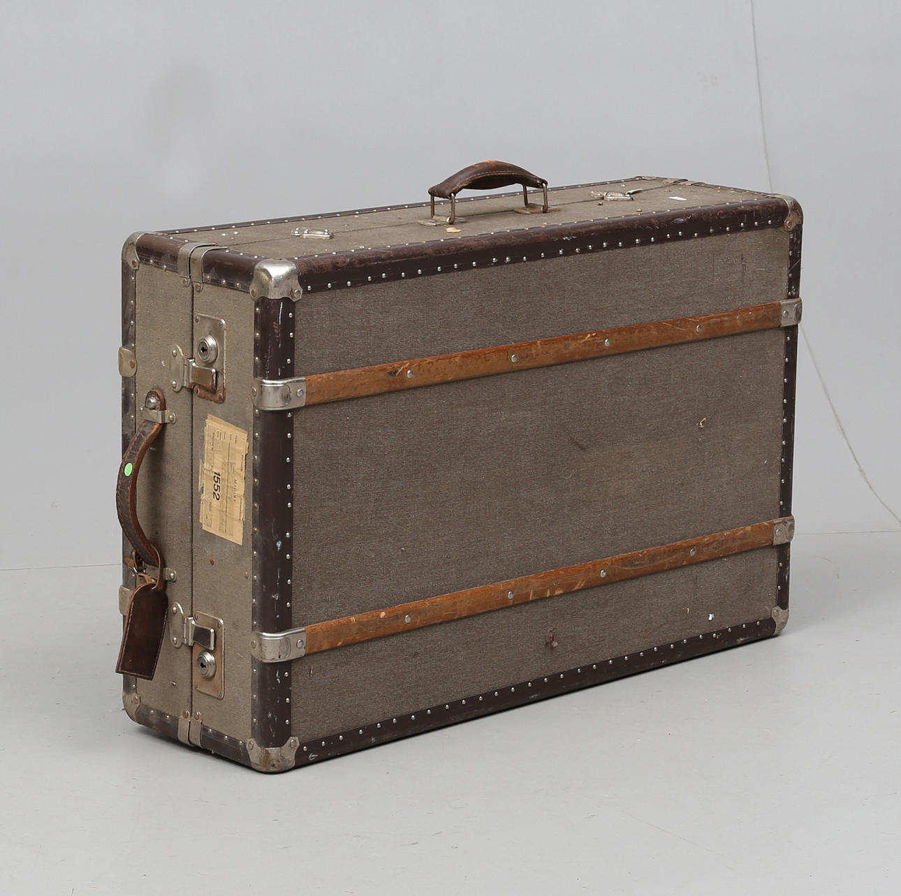 RESEGARDEROB, 1900-talets första hälft.