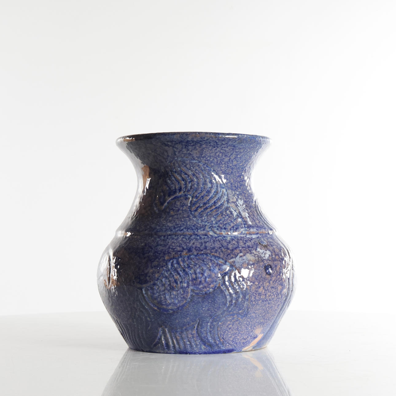 MØLLER OG BØGELY. Blue ceramic vase.
