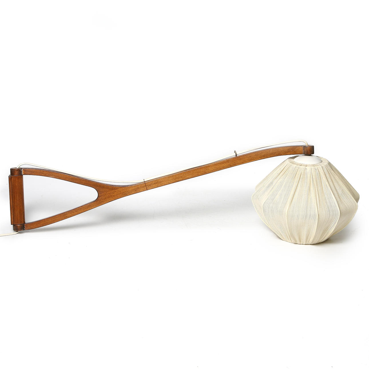 VÄGGLAMPA, betsad ek, 1950-tal.