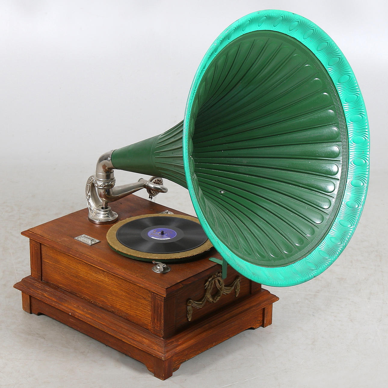 TRATTGRAMMOFON, tidigt 1900-tal.