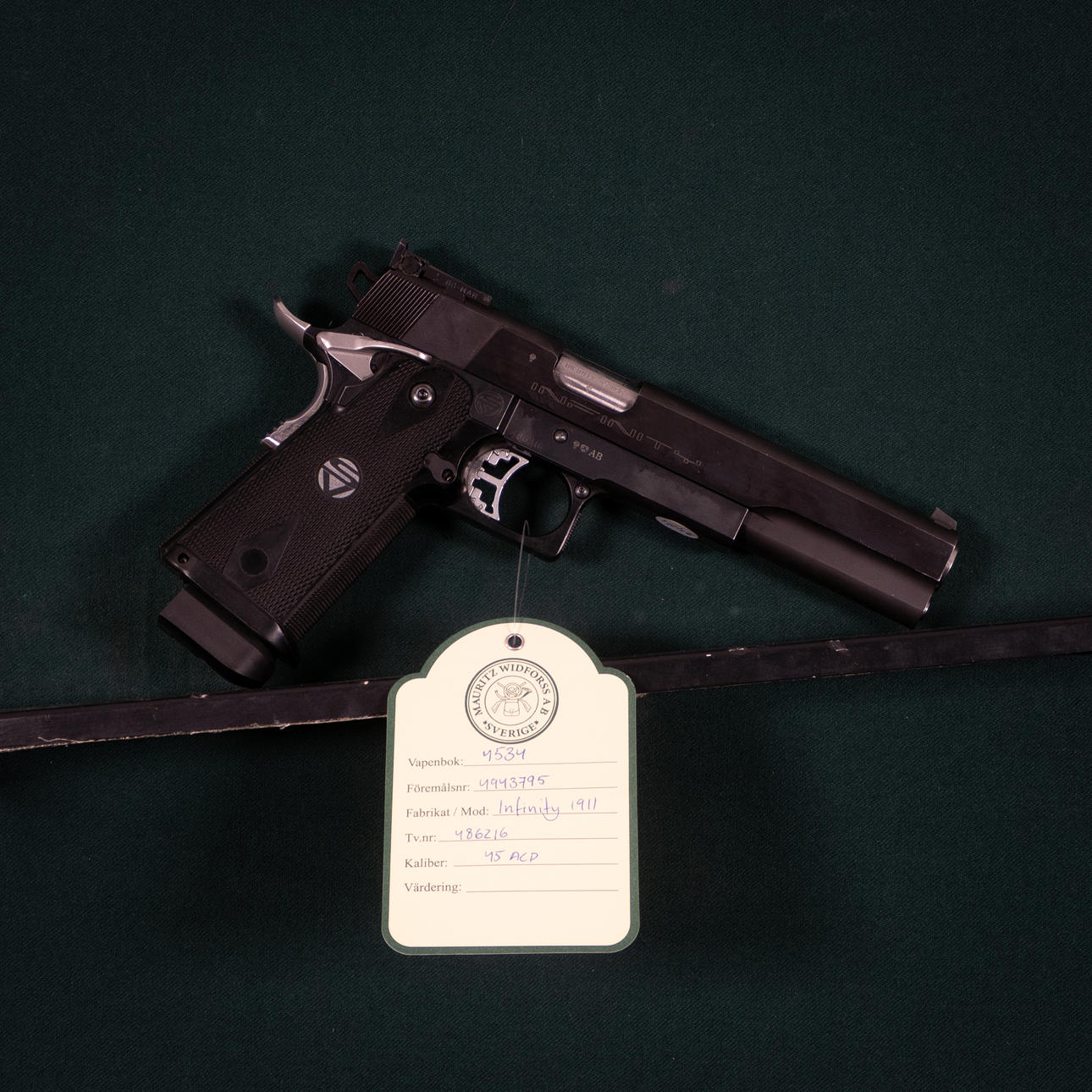 Infinity Kal. 45 ACP Ref. No.: 486216.