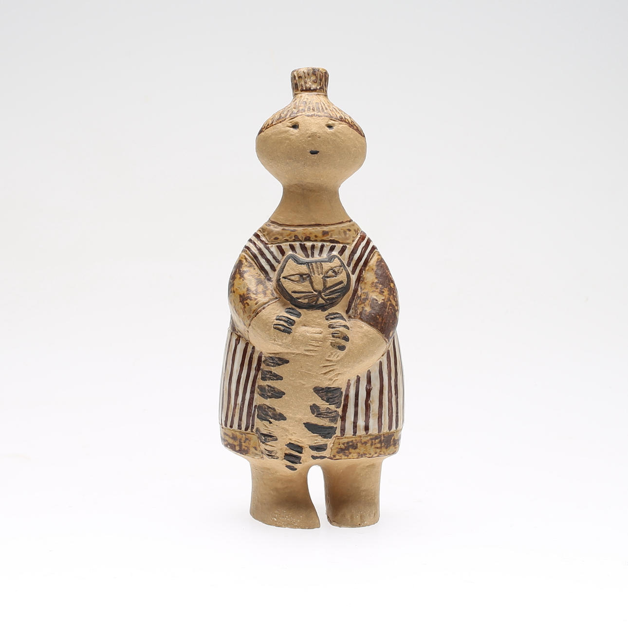 LISA LARSON. stengods, figur, "Stina med katt", Gustavsberg.