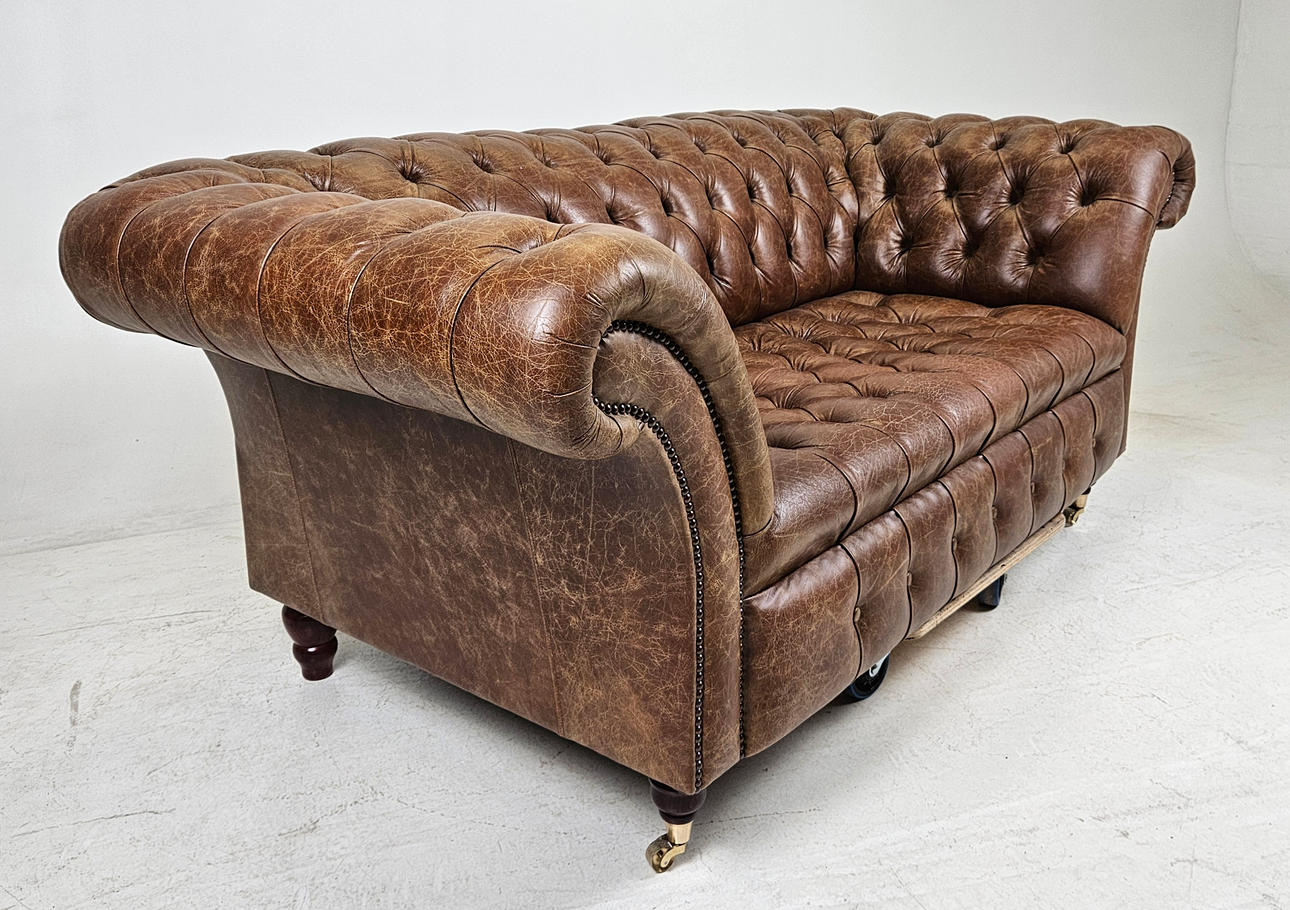 A 21st-century Chesterfield sofa.