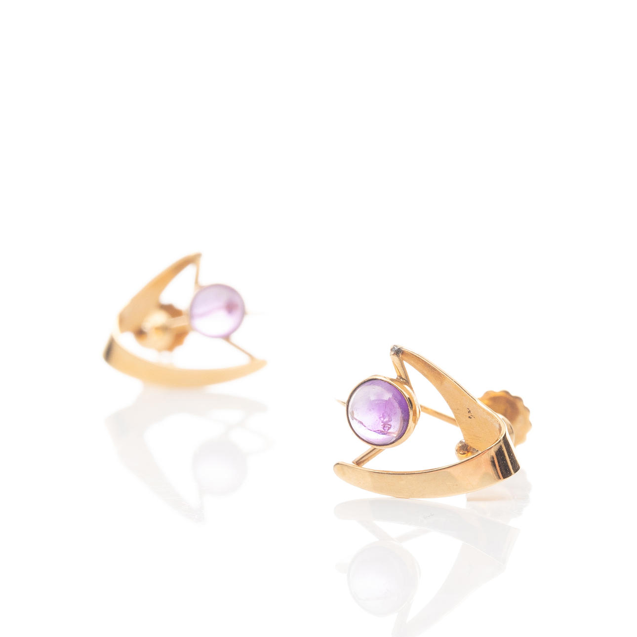 EARRINGS, 18K gold, Amethyst.