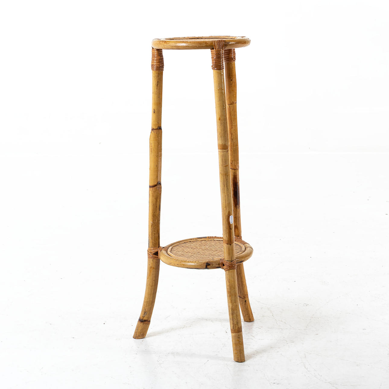 PIEDESTAL, bambu & rotting, 1900-talets andra hälft.