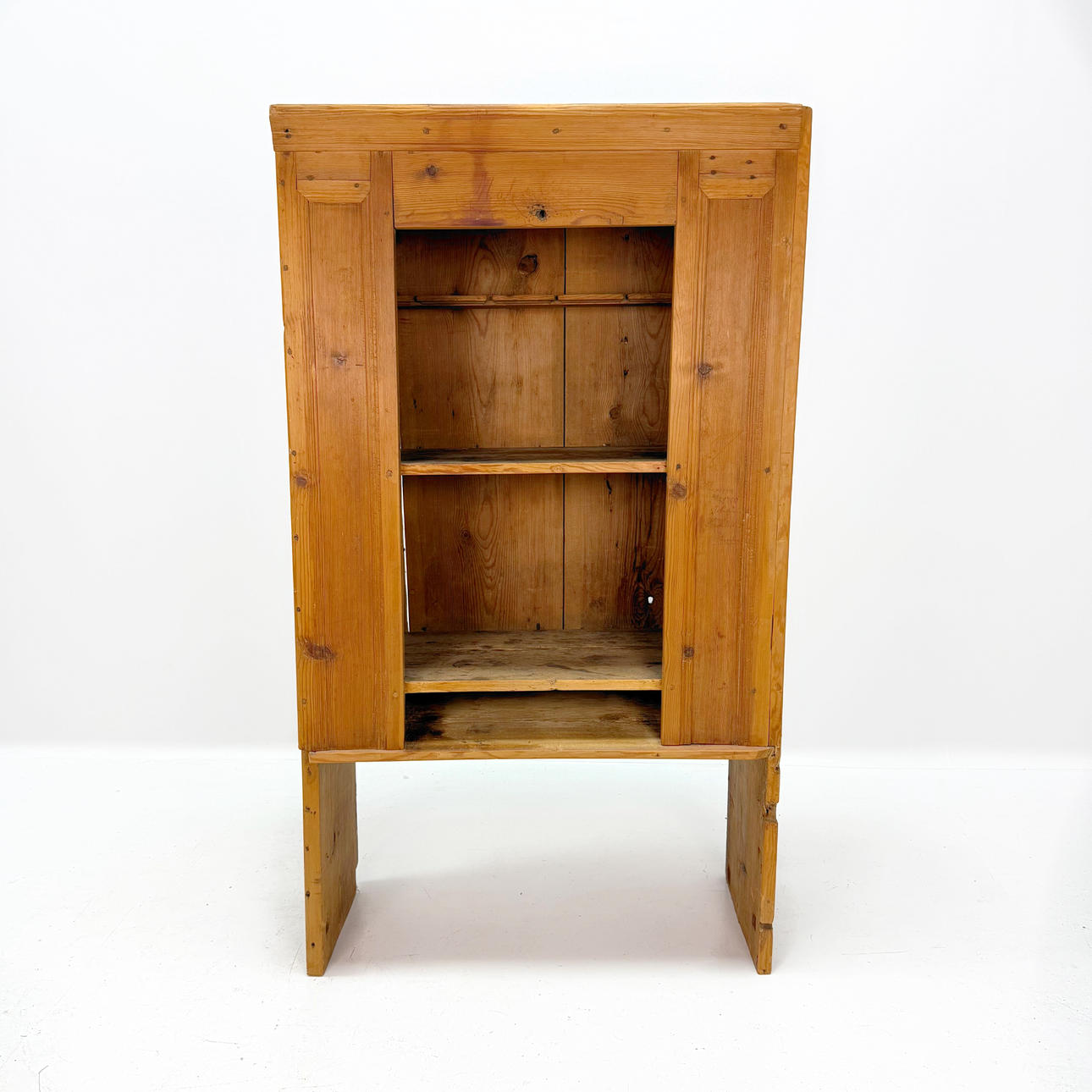 ALLMOGESKÅP, bruksmöbel 18/1900 tal.