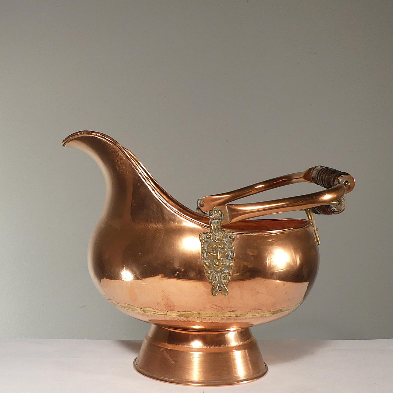 CARBON COLLECTOR, copper.