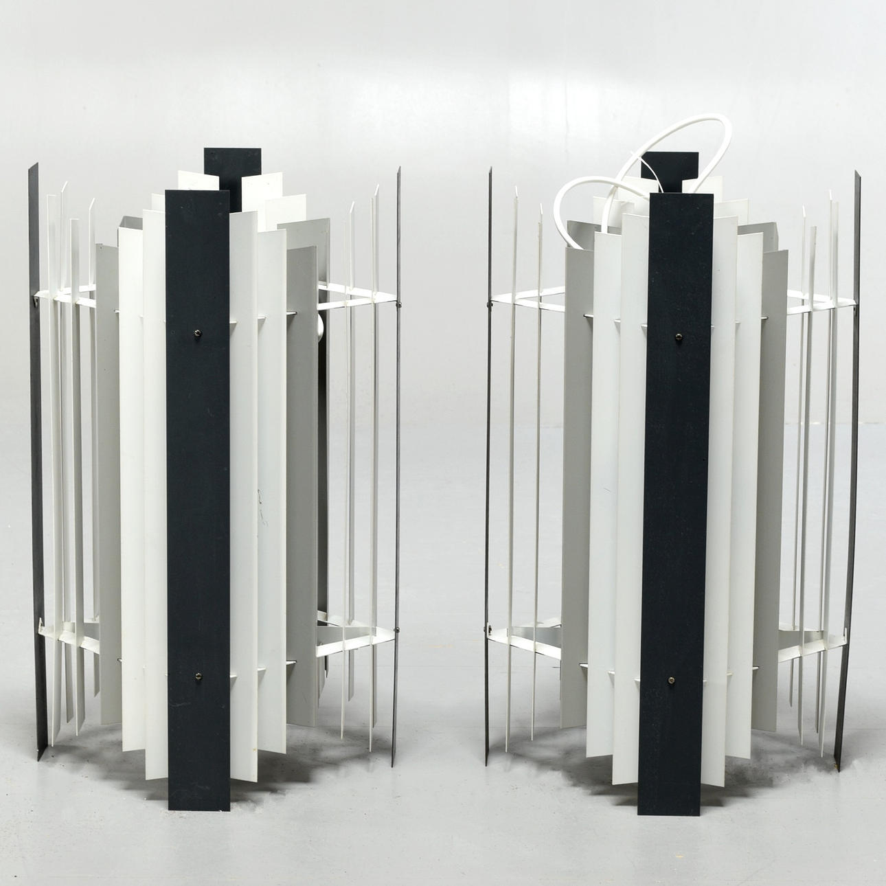 PREBEN DAL. Zig-Zag, Taklampa, Ett par, för Hans Følsgaard Elektro, 1960-tal.