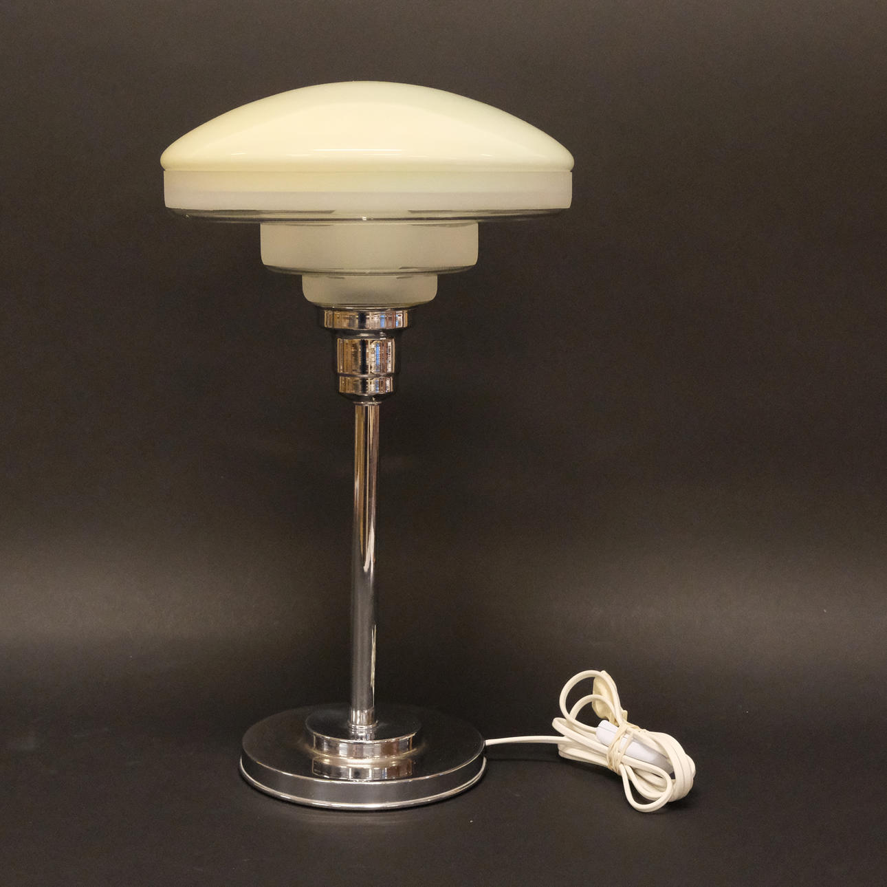 TABLE LAMP, ART DECO STYLE.
