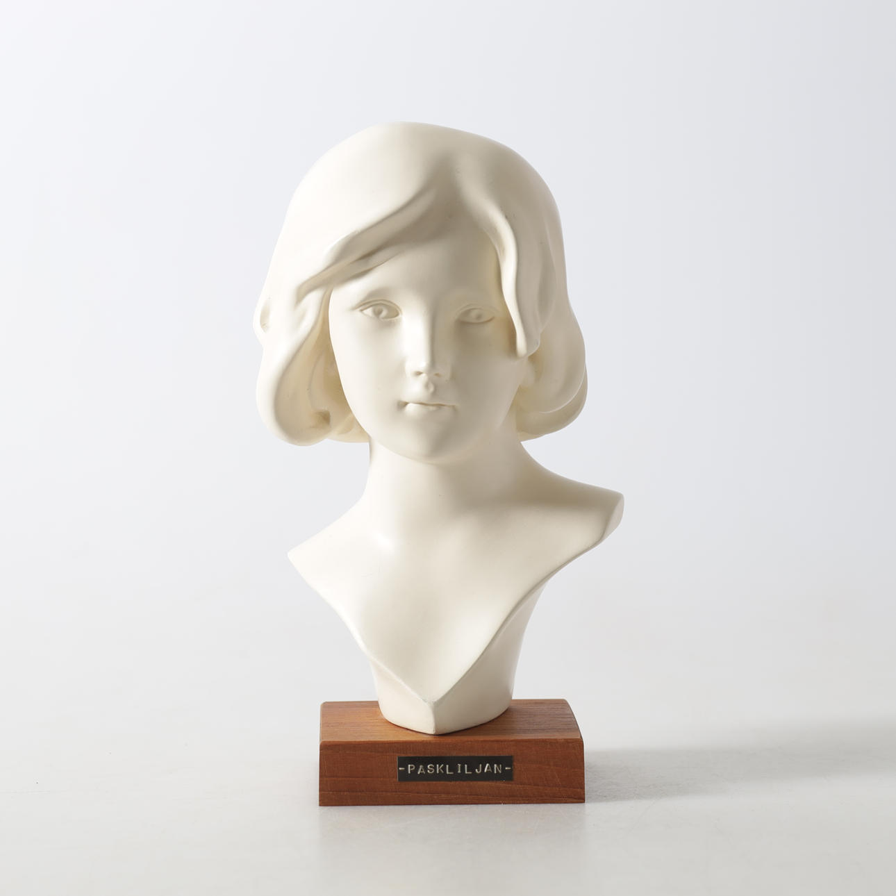 BUST, plaster, “The Daffodil”.