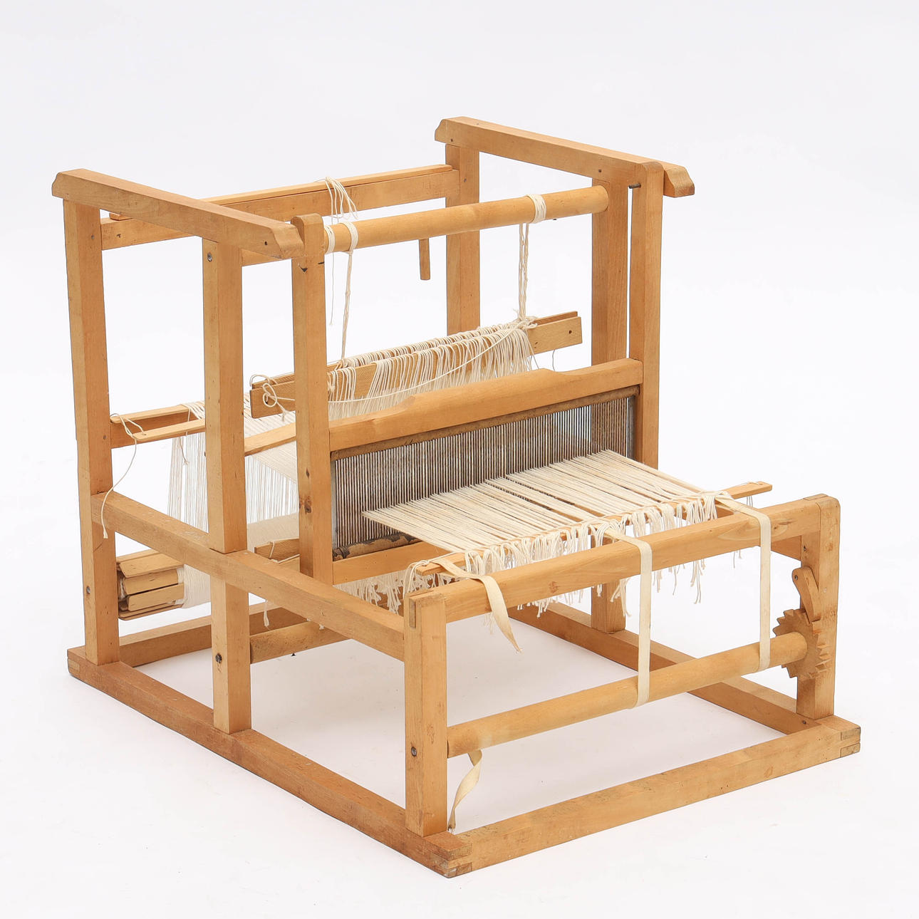 A late 20th century table loom.