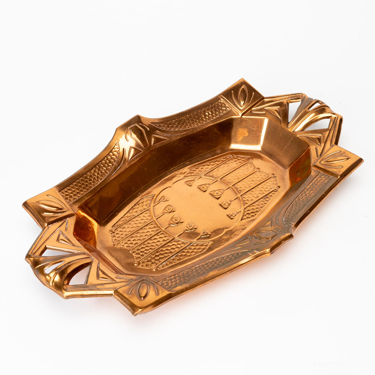 SERVERINGSBRICKA, koppar, jugend, 1900-talets början.