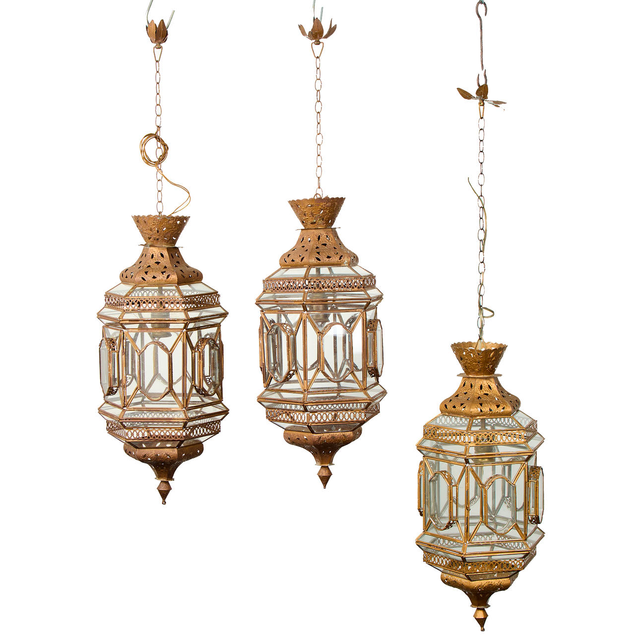 CEILING LIGHTS 3 pieces modern production.