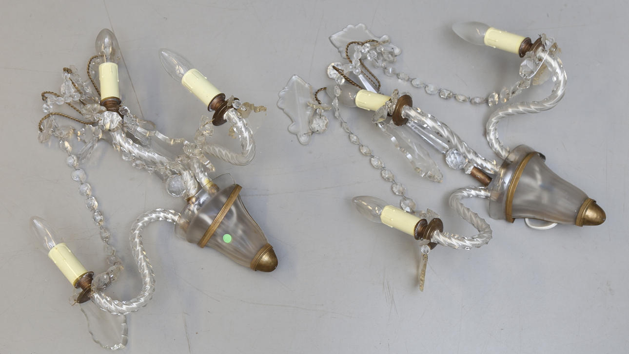 APPLIQUER, ett par, 1800-1900-tal.