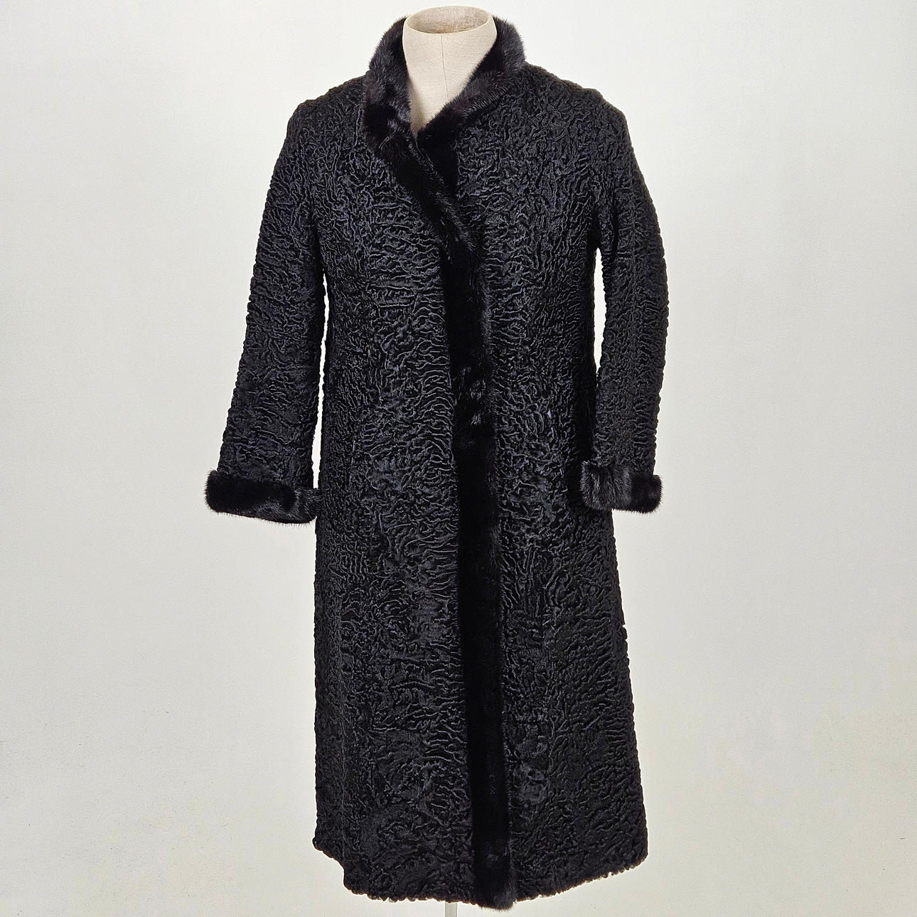 PÄLSKAPPA, persian.