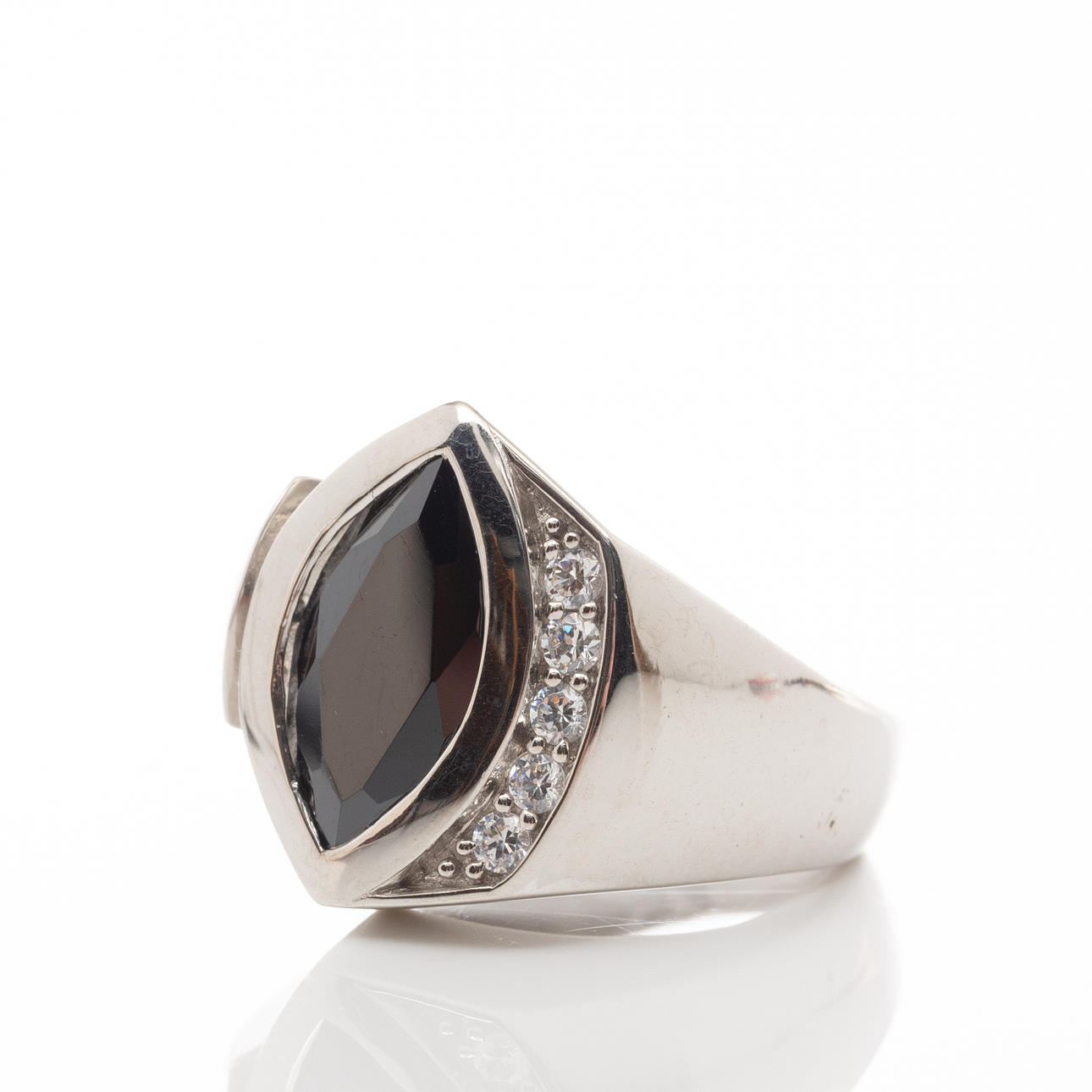 RING, Sterling Silver, Cubic zirconia.