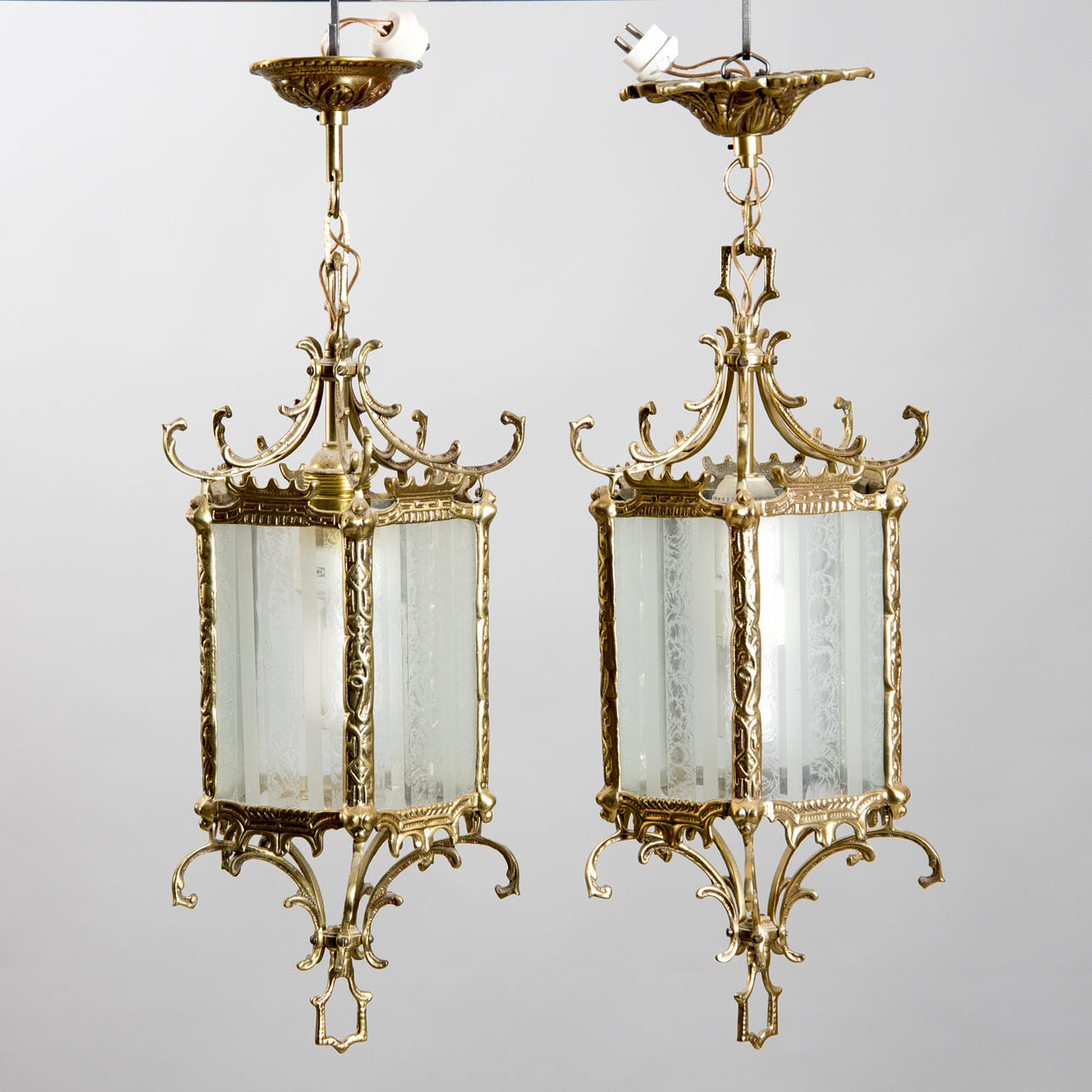 HALLYKTOR, 1 par, mässing/glas.