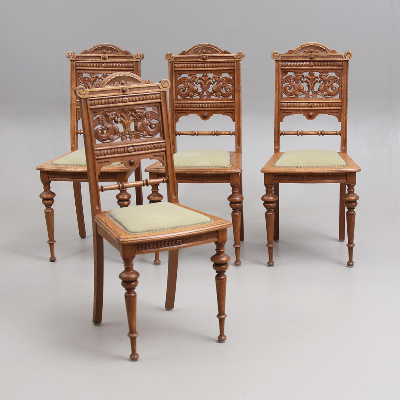 A set of four Neo-Renaissance chairs, 1800/ 20th century. Furniture ...