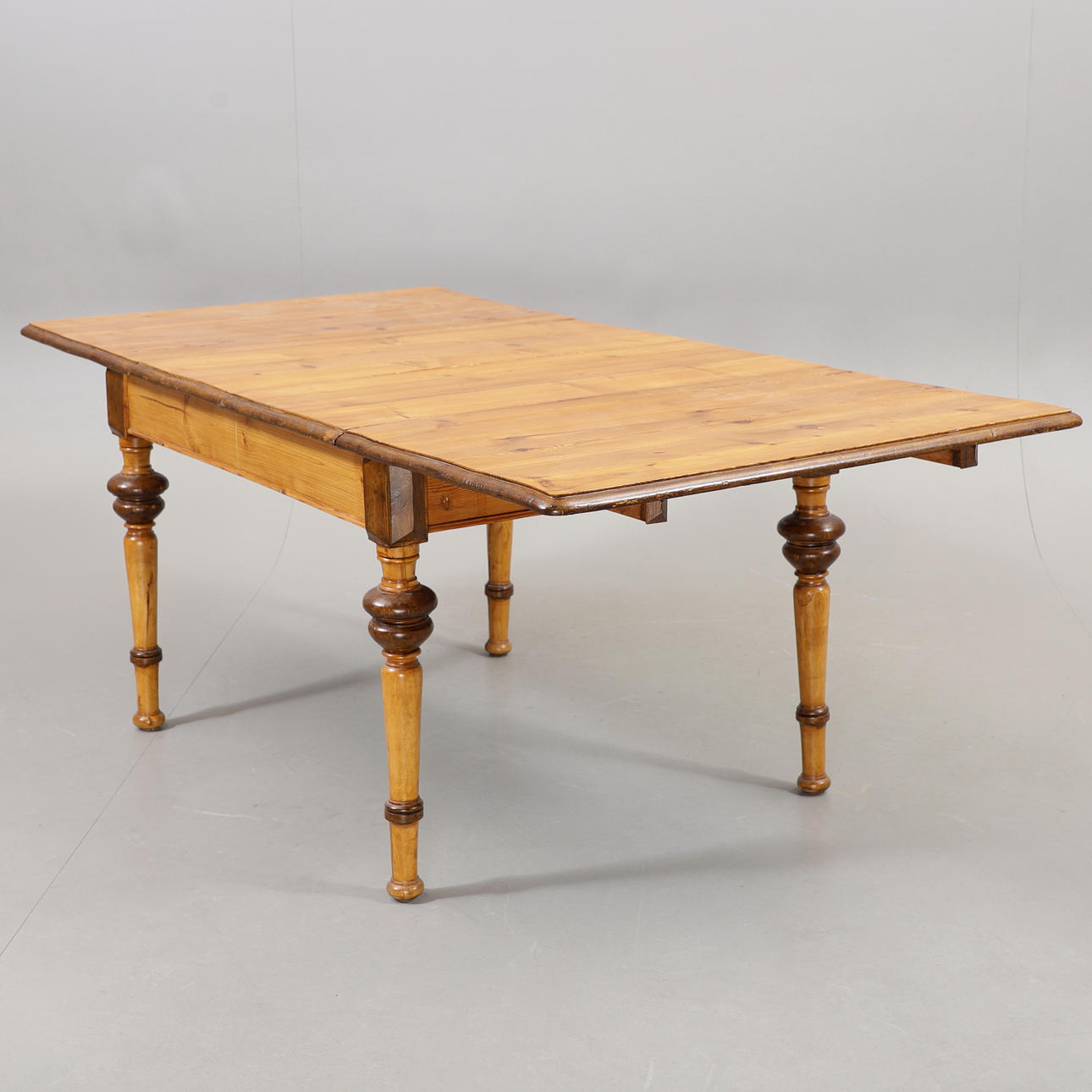 A Neo-Renaissance table, 1800/20th century. Furniture - Dining tables ...