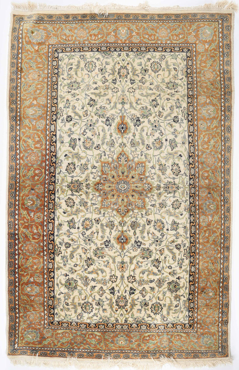 CARPET, Sarouk, old, 220x140 cm.