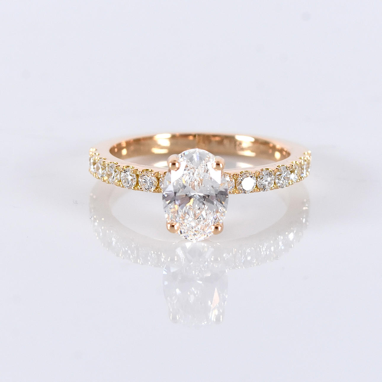 DIAMOND RING, 1,33ct, 18K, IGI Cert Labgrown.